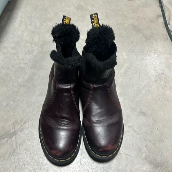 Dr. Martens Women's 2976 Burgundy Leonore‎ Faux Fur LinedChelsea Boots Size 11